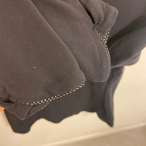 Lululemon Run Long Sleeve Reflective Cuffins Black Size Small - Picture 6 of 6